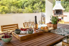 Large villa in Alghero for 12 people with private pool air conditioning and WiFi - Image 4