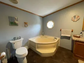 Halvorsen Hideaway 3 BR home near Letchworth Park - Image 4
