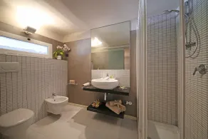 Bedövning Modern Villa w / Shared Pool, Lg Garden, Fantastisk utsikt, AC, GYM-PLAYAREA - Image 3