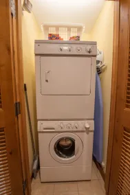 Dachgeschoss 2 Schlafzimmer Wohnung in Mountaineer Square - Pistennahe Lage - Keine Reinigungsgebühr! von RedAwning - Image 2
