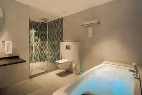 ELIVAAS Kensho Daisy | 5 BHK Villa With Plunge Pool  - Image 2