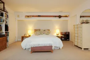JOIVY 2 bed Flat by Maida Vale Tube & Shops - Image 4