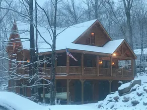 Luxury Log home steps from private beach in Meredith on Lake Winnipesaukee. - Image 2