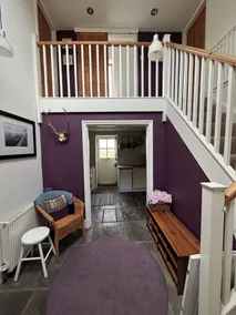 Charming cottage with loch and hill views nr Edinburgh - Image 2