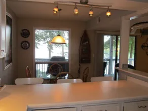 A Perfect Lake Front Condominium - Image 5