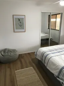 Un refugio encantador en la playa en Sunshine Coast: camina hacia todo - Image 3