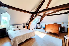 Charming Burgundy vacation rental with a beautiful pool, sleeps 8—Relaxation guaranteed - Image 5