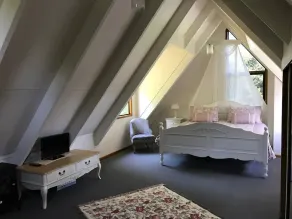 Cuddle Cottage Montville - Image 3