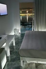 Greek Seafront Resort with capacity up to 80 persons 1 hour from Athens Airport - Image 4