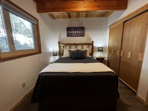 Riverfront home, 3 bedrooms PLUS a private Spare room! - Image 5
