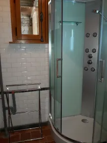 \"AU COLOMBIER DES ARTEAUX\" nuova casa con materiali antichi - Image 3