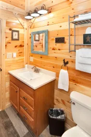 1/2 of a double cabin with two queen beds (sleeps 4). - Image 2