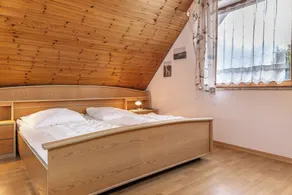 Warmth and unpretentiousness: upstairs apartment is for 4 to 5 people much - Image 4