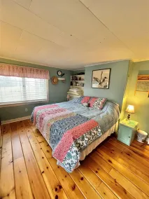 MARY'S LAKEVIEW - LIMIT 10 home - Image 5