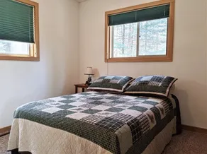 Cedar Lodge - Located on te Shores of the Flambeau River! - Image 4