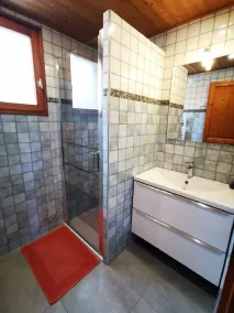 6-person chalet in the heart of Champsaur - Image 2