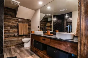 Near Big Cedar-Walkable Fun-Lake View-Hot Tub-Modern Luxury Decor-Free Attraction Tickets! - Image 3