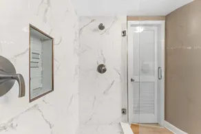 Spectacular Views from this Corner Condo!! Ideal Location in Downtown Destin!!! - Image 4