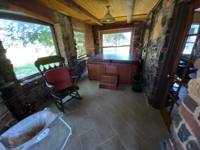 Small Mansion near State Park and Casino - Image 2