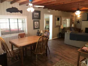 Raper’s Hollow Waterfront Cabin - Image 5