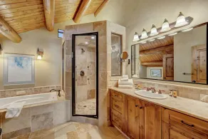 Luxurious Alta/Snowbird Lodgepole Pine Log Cabin with Hot Tub - Image 2