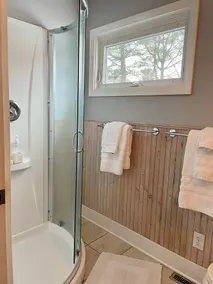 Saugatuck Gebiet - 2 Schlafzimmer Whirlpool, Haustierfreundlich, Großer komplett eingezäunter Garten!! - Image 5