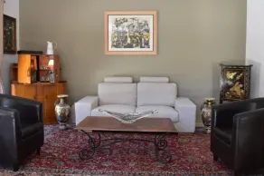Refined bed and breakfast in the Luberon - Image 4