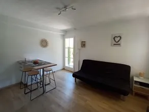 Beautiful apartment in La Rémigeasse + 2 adult bicycles - Image 4