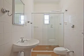 Swimming pool/5 bedrooms/4 bathrooms/barbecue/mini tennis court/wifi - Image 5