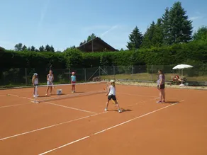 Ferienhaus Eifel nähe Freilinger See mit Freibad Tennisplätzen Minigolf - Image 3