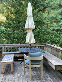 East Hampton slice of heaven with heated pool and 3 minute drive to village. - Image 4