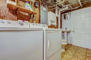 Rustic Oceanfront Cottage - Image 3
