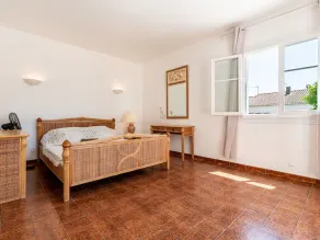 Fantastisk privat feriebolig for 6 personer med WIFI, privat pool, klimaanlæg, TV og terrasse - Image 5