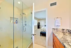 Great for Family's Disneyland Close  5 Bedrooms, 3 Baths, Sleeps 12 Pool Home - Image 4