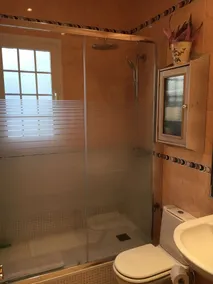 Profitez de Barcelone à partir de notre appartment central, ensoleillé et calme. - Image 3
