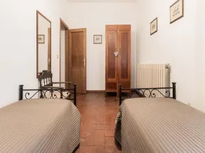 Agriturismo Poggio di Montepescoli - L'Aia - Image 2