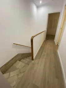 Townhouse 20 minutes from the center of Barcelona - Image 2