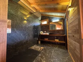 Chalet vue Mont Blanc avec jacuzzi extérieur - Image 5