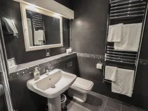 ROMNEY GRANGE, family friendly, luxury holiday cottage in Ambleside - Image 5