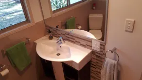 Beach Holiday Home on Coochiemudlo Island with large yard and unlimited WiFi - Image 4