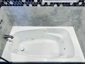 Luxury 2 bedroom 🛌 Next to UBS Arena🏟 & JFK✈️ - Image 5