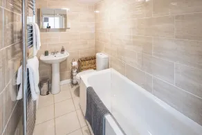 Deer Cottage at Rowden Manor - Sleeps 5 & Parking - Image 2
