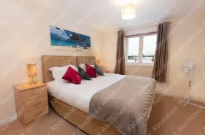 Penthouse, 2 soveværelser / 2 bad centrum lejlighed - Image 3
