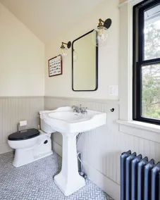 Beautifully restored Catskill Farmhouse w/pool. - Image 3