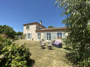 A bed and breakfast - Image 5