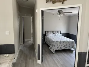 Spacious Getaway near the Island’s - Image 4