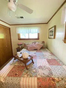 Bemus Point Lake Front Cottage with Dock - Image 5