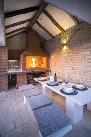 Charming villa with 3 bedrooms, outdoor gym, sauna, heated pool, bicycles.... - Image 5