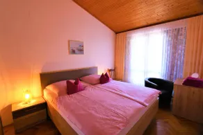 Holiday apartment with air conditioning and sea view - Image 5