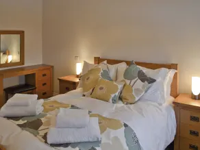 2 chambres à coucher à Flixton, near Filey - Image 3
